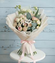 Букет цветов из:  Розы и Лизиантусы в Октябрьский Башкортостан