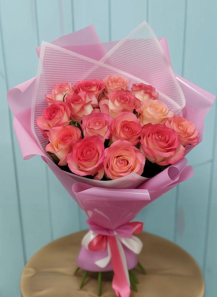 Букет 15 Розовых роз Равель в Октябрьский Башкортостан