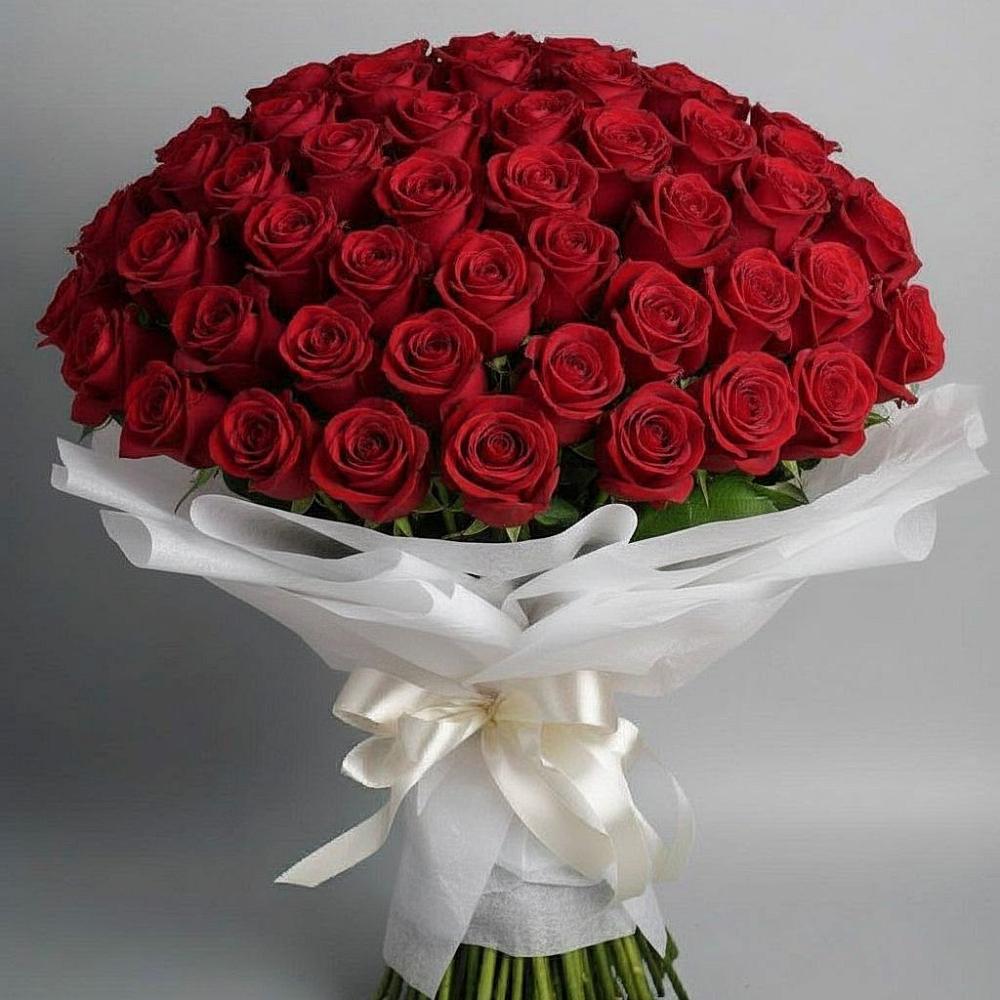 Букет 101 Красная роза Блэк Мэджик в Октябрьский Башкортостан