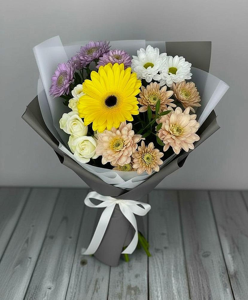 Букет цветов из: Розы, Герберы и Хризантемы в Октябрьский Башкортостан