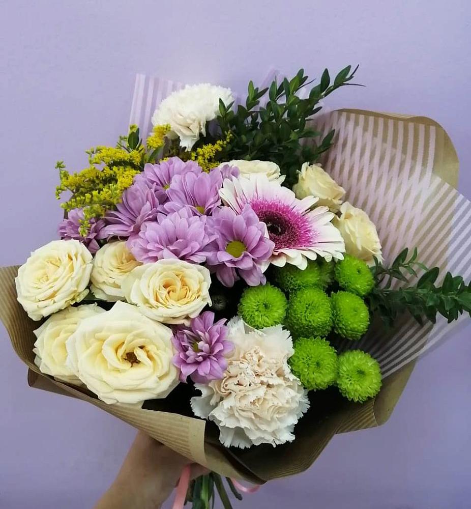 Букет цветов из: Хризантемы, Розы, Гвоздики и Герберы в Октябрьский Башкортостан